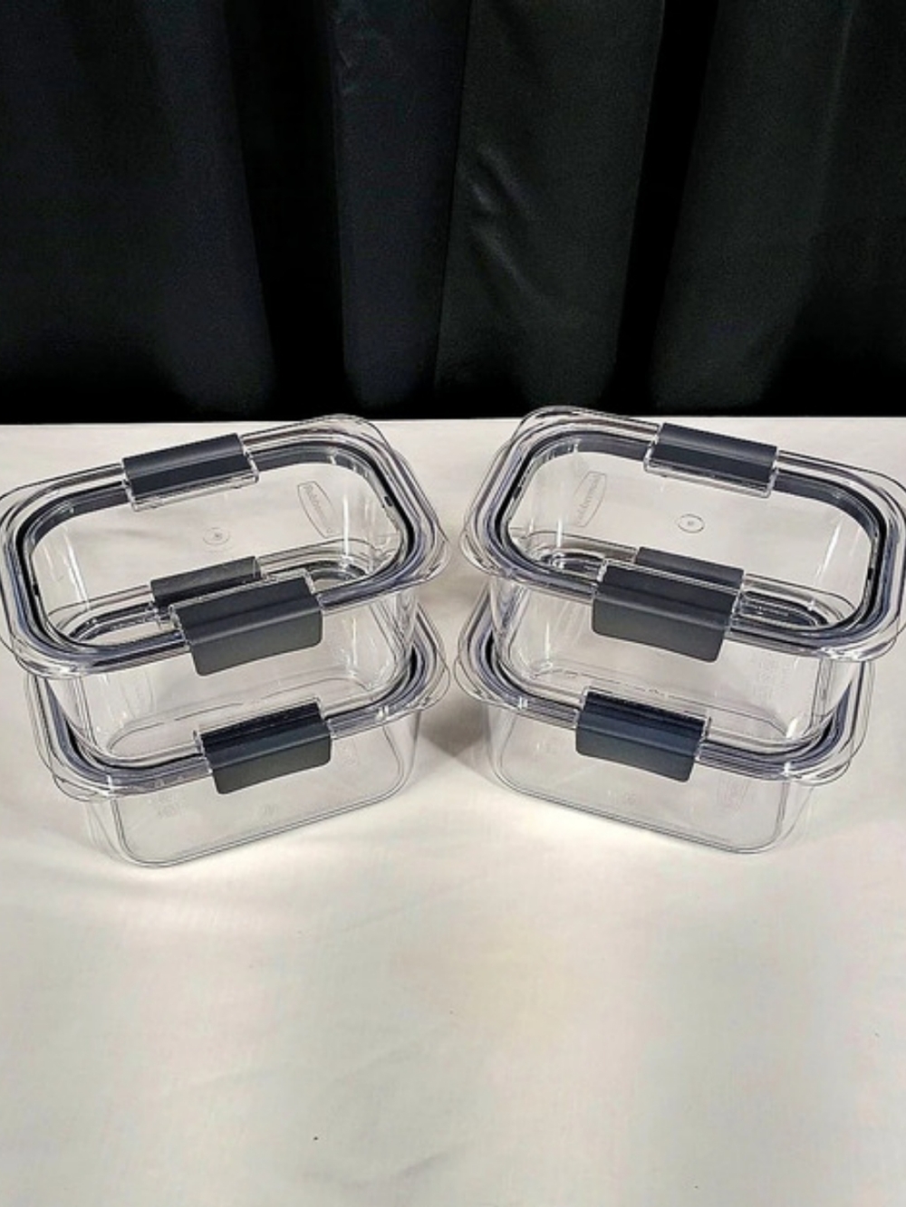 4 Rubbermaid Brilliance Food Storage Containers 4.7 Cup Size